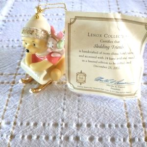 Lenox Winnie the Pooh collectible